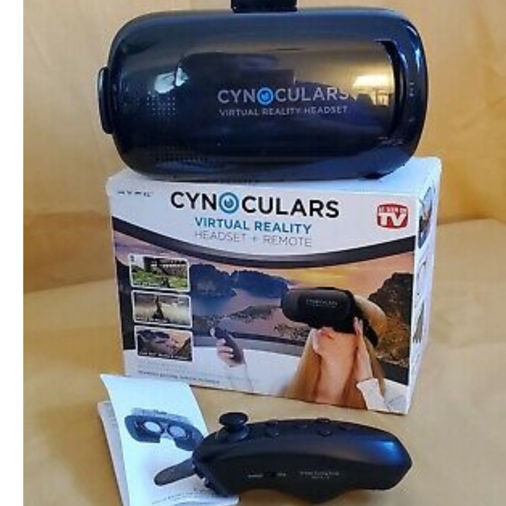 Cynoculars Virtual Reality Headset & Remote NEW